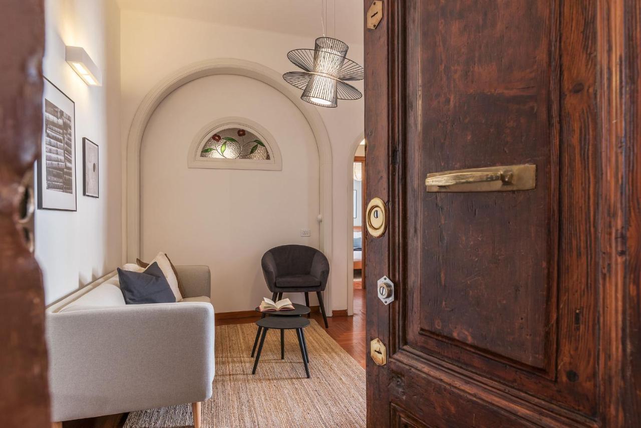 Lively Roma Trastevere Renovated Apartment - Fromhometoروما المظهر الخارجي الصورة